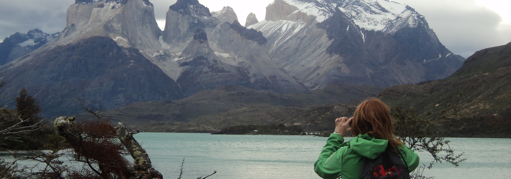 Wide 380 chile 2013 torresdelpainesceneryview